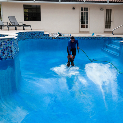 استخرهای شنا